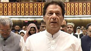 Imran Khan, who took oath along with all the newly elected Pakistani lawmakers on Monday, is expected to be sworn in as Prime Minister next week.(AFP) Imran Khan, who took oath along with all the newly elected Pakistani lawmakers on Monday, is expected to be sworn in as Prime Minister next week.(AFP)