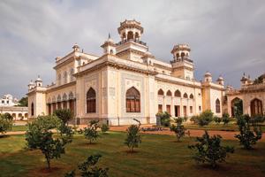 The grandeur of the Chowmahalla Palace is best viewed during the sunset(Dinodia) The grandeur of the Chowmahalla Palace is best viewed during the sunset(Dinodia)