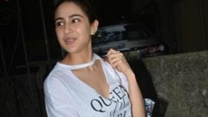 Sara Ali Khan seen at Mumbai's Bandra.(IANS) Sara Ali Khan seen at Mumbai's Bandra.(IANS)