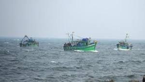 Most of the trawlers have capsized near the Kendo and Jambu islands near the Sundarbans.(HT Photo) Most of the trawlers have capsized near the Kendo and Jambu islands near the Sundarbans.(HT Photo)