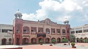 When Mahatma Gandhi launched the freedom movement in India in 1920, Vaish School, Rohtak, actively encouraged students to take part in the struggle. This resulted in the British government suspending the institute’s affiliation.(HT Photo) When Mahatma Gandhi launched the freedom movement in India in 1920, Vaish School, Rohtak, actively encouraged students to take part in the struggle. This resulted in the British government suspending the institute’s affiliation.(HT Photo)