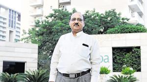Vimal Kumar Suneja reluctantly shifted from Delhi’s Rajendar Nagar to Gurugram at the insistence of his wife and son but is now happy with his decision.(Parveen Kumar/ HT Photo) Vimal Kumar Suneja reluctantly shifted from Delhi’s Rajendar Nagar to Gurugram at the insistence of his wife and son but is now happy with his decision.(Parveen Kumar/ HT Photo)