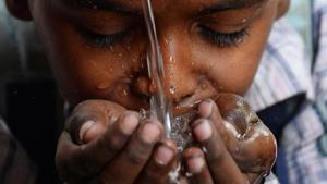 According to the ‘Delhi MLA Report Card’ released by Praja Foundation, an NGO, complaints regarding no supply showed a sharp rise from 34,554 in 2015 to 52,100 in 2017.(AFP) According to the ‘Delhi MLA Report Card’ released by Praja Foundation, an NGO, complaints regarding no supply showed a sharp rise from 34,554 in 2015 to 52,100 in 2017.(AFP)