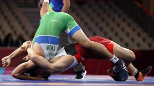 Wrestling at the 2018 Asian Games. Image for representative purposes only.(REUTERS) Wrestling at the 2018 Asian Games. Image for representative purposes only.(REUTERS)