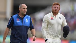 England wicket-keeper Jonny Bairstow leaves the field at Trent Bridge after fracturing his finger.(Getty Images) England wicket-keeper Jonny Bairstow leaves the field at Trent Bridge after fracturing his finger.(Getty Images)