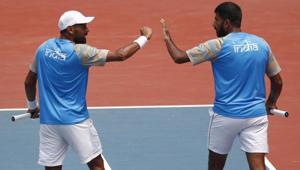 Rohan Manchanda Bopanna and Divj Sharan of India react during match against Aleksandr Bublik and Denis Yevseyev of Kazakhstan.(REUTERS) Rohan Manchanda Bopanna and Divj Sharan of India react during match against Aleksandr Bublik and Denis Yevseyev of Kazakhstan.(REUTERS)