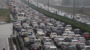 The industry owners, on Thursday, sent a reminder to the NHAI to consider their proposal for a straight underpass on the Gurgaon-Delhi Expressway, so that the Delhi-bound traffic and the traffic headed for Udyog Vihar do not affect each other.(HT Picture for representation) The industry owners, on Thursday, sent a reminder to the NHAI to consider their proposal for a straight underpass on the Gurgaon-Delhi Expressway, so that the Delhi-bound traffic and the traffic headed for Udyog Vihar do not affect each other.(HT Picture for representation)