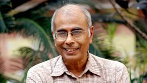 This undated photograph shows Indian activist Narendra Dabholkar who was gunned down by two motorcycle-riding attackers on Tuesday, Aug. 20 as he was taking a morning walk in Pune, India. The 67-year-old doctor-turned-activist had been receiving death threats for years since he began travelling by public buses to hundreds of villages around Maharashtra state to lecture against superstitions, religious extremism, black magic and animal or human sacrifice.(AP)