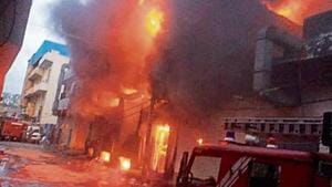 The fire broke out around 3.50am on Saturday.(HT PHOTO) The fire broke out around 3.50am on Saturday.(HT PHOTO)