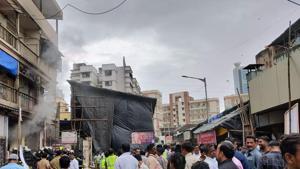 The building near Premier Talkies in Parel where fire broke out on Monday.(HT Photo) The building near Premier Talkies in Parel where fire broke out on Monday.(HT Photo)