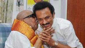 DMK president MK Stalin with his father late Karunanidhi in Chennai on Jan. 10, 2014.(PTI File Photo) DMK president MK Stalin with his father late Karunanidhi in Chennai on Jan. 10, 2014.(PTI File Photo)