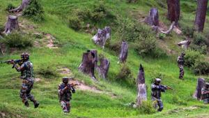 Army personnel take positions during an encounter with the militants in Keran Sector of Kupwara district of north Kashmir on Sunday, June 10, 2018. (Photo used for representative purposes only)(PTI File) Army personnel take positions during an encounter with the militants in Keran Sector of Kupwara district of north Kashmir on Sunday, June 10, 2018. (Photo used for representative purposes only)(PTI File)