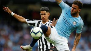 Soccer Football - Premier League - Manchester City v Newcastle United - Etihad Stadium, Manchester, Britain - September 1, 2018 Manchester City's Kyle Walker in action with Newcastle United's Ayoze Perez(REUTERS) Soccer Football - Premier League - Manchester City v Newcastle United - Etihad Stadium, Manchester, Britain - September 1, 2018 Manchester City's Kyle Walker in action with Newcastle United's Ayoze Perez(REUTERS)