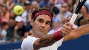 Roger Federer of Switzerland hits to Nick Kyrgios of Australia in a third round US Open match.(USA TODAY Sports) Roger Federer of Switzerland hits to Nick Kyrgios of Australia in a third round US Open match.(USA TODAY Sports)