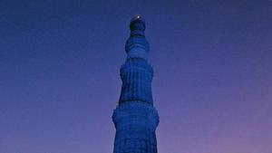 In 2014, the Qutub Minar was illuminated in blue as a part of Blue Monument Delhi campaign. Currently, the monument remains open for night viewing till 10pm.(Subrata Biswas/HT Archives)