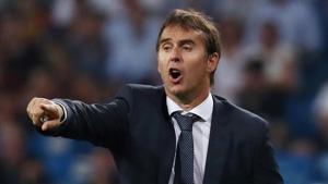 Real Madrid coach Julen Lopetegui gestures during the match.(REUTERS) Real Madrid coach Julen Lopetegui gestures during the match.(REUTERS)