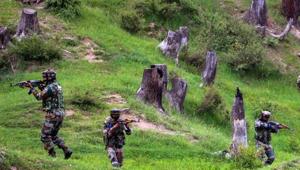 Army personnel take positions during an encounter with the militants in Keran Sector of Kupwara district of north Kashmir on June 10.(PTI File Photo) Army personnel take positions during an encounter with the militants in Keran Sector of Kupwara district of north Kashmir on June 10.(PTI File Photo)