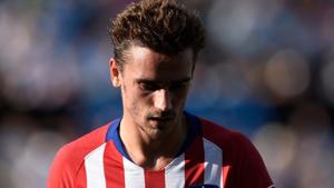 Atletico Madrid's French forward Antoine Griezmann reacts during the Spanish league football match between RC Celta de Vigo and Club Atletico de Madrid at the Balaidos.(AFP) Atletico Madrid's French forward Antoine Griezmann reacts during the Spanish league football match between RC Celta de Vigo and Club Atletico de Madrid at the Balaidos.(AFP)