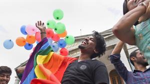 LGBT community supporters celebrate after the Supreme Court verdict which decriminalises consensual gay sex, in Bengaluru.(PTI Photo) LGBT community supporters celebrate after the Supreme Court verdict which decriminalises consensual gay sex, in Bengaluru.(PTI Photo)
