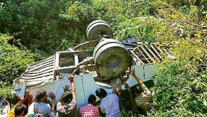 Officials said no rain or landslide was reported in the area and the reasons for the accident will be ascertained during the magisterial probe.(HT Photo) Officials said no rain or landslide was reported in the area and the reasons for the accident will be ascertained during the magisterial probe.(HT Photo)