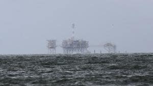 An offshore platform is pictured after Tropical Storm Gordon in Dauphin Island, Alabama, US on September 5, 2018.(Reuters Photo) An offshore platform is pictured after Tropical Storm Gordon in Dauphin Island, Alabama, US on September 5, 2018.(Reuters Photo)