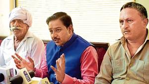 Residents of 12 villages near the defunct Bandhwari waste plant held a press conference in Civil Lines, on Saturday. (HT Photo) Residents of 12 villages near the defunct Bandhwari waste plant held a press conference in Civil Lines, on Saturday. (HT Photo)