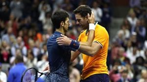 Novak Djokovic (left) hugs Juan Martin del Potro after their men's singles finals match at the 2018 US Open.(AFP) Novak Djokovic (left) hugs Juan Martin del Potro after their men's singles finals match at the 2018 US Open.(AFP)