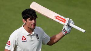 Alastair Cook walks off after playing his final innings in Test cricket on Monday.(REUTERS) Alastair Cook walks off after playing his final innings in Test cricket on Monday.(REUTERS)