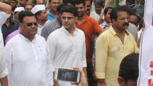 State Congress president Sachin Pilot along with party leaders during a march in Jaipur on Monday, September 10, 2018.(Prabhakar Sharma / HT Photo) State Congress president Sachin Pilot along with party leaders during a march in Jaipur on Monday, September 10, 2018.(Prabhakar Sharma / HT Photo)