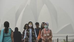 Air pollution is a major problem in the Capital in winter. In the past, alarming levels of pollution forced the government to ban construction activities, shut schools and implement the odd-even car rationing policy to bring down pollution levels.(Burhaan Kinu/HT File Photo) Air pollution is a major problem in the Capital in winter. In the past, alarming levels of pollution forced the government to ban construction activities, shut schools and implement the odd-even car rationing policy to bring down pollution levels.(Burhaan Kinu/HT File Photo)