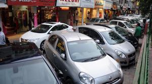 Currently, SDMC charges Rs 4,000 as one-time parking charges on all vehicles above Rs 4 lakh.(Picture for representation) Currently, SDMC charges Rs 4,000 as one-time parking charges on all vehicles above Rs 4 lakh.(Picture for representation)