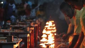 A priest, arrested on Thursday in connection with a murder in Madhya Pradesh’s Sagar district, has confessed he also killed three other people.(Representative Image) A priest, arrested on Thursday in connection with a murder in Madhya Pradesh’s Sagar district, has confessed he also killed three other people.(Representative Image)