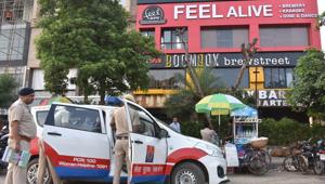 An FIR was registered at the Bhondsi police station under sections 353 (assault or criminal force to deter public servant from discharge of his duty) and 186 (obstructing public servant in discharge of public functions) of the Indian Penal Code.(HT Representative Photo) An FIR was registered at the Bhondsi police station under sections 353 (assault or criminal force to deter public servant from discharge of his duty) and 186 (obstructing public servant in discharge of public functions) of the Indian Penal Code.(HT Representative Photo)