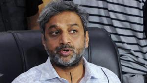 Chief Electoral Officer Shaleen Kabra addresses a press conference as he announces the dates for Muncipal elections in Srinagar.(PTI) Chief Electoral Officer Shaleen Kabra addresses a press conference as he announces the dates for Muncipal elections in Srinagar.(PTI)
