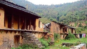 Ruins of a house at a village affected by hill migration in Pauri district.(HT File Photo) Ruins of a house at a village affected by hill migration in Pauri district.(HT File Photo)