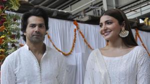 Varun Dhawan and Anushka Sharma in Lucknow.(Deepak Gupta/HT Photo) Varun Dhawan and Anushka Sharma in Lucknow.(Deepak Gupta/HT Photo)