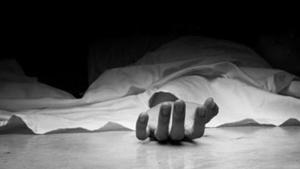 Although it is believed that the victims had suffered alcohol poisoning, police are awaiting post-mortem reports to determine the cause of death, senior police chief Commissioner Datuk Mazlan Mansor said.(Getty Images/Picture for representation) Although it is believed that the victims had suffered alcohol poisoning, police are awaiting post-mortem reports to determine the cause of death, senior police chief Commissioner Datuk Mazlan Mansor said.(Getty Images/Picture for representation)