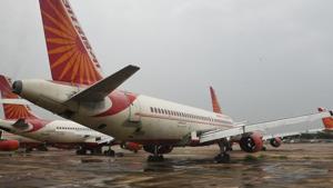 Unable to land at JFK International Airport in New York, the Air India pilot manning AI-101 had tackle the odds to land at the alternate designated airport in Newark. The incident took place on September 11.(Vipin KUmar/HT File Photo) Unable to land at JFK International Airport in New York, the Air India pilot manning AI-101 had tackle the odds to land at the alternate designated airport in Newark. The incident took place on September 11.(Vipin KUmar/HT File Photo)