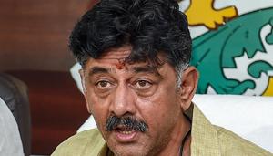 Congress leader and Karnataka minister DK Shivakumar speaks at a press conference in Bengaluru on September 19, 2018.(PTI) Congress leader and Karnataka minister DK Shivakumar speaks at a press conference in Bengaluru on September 19, 2018.(PTI)
