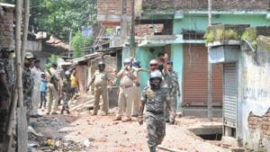 At least five people, including a police official, were injured in a stone pelting incident between two communities in Ranchi’s Kumhartoli area on Wednesday, September 19, 2018.(Parwaz Khan/ HT Photo)