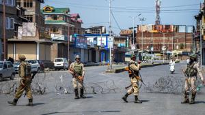 Three Special Police Officers (SPOs) and a brother of a policeman have been kidnapped in South Kashmir’s Shopian, police sources said.(PTI) Three Special Police Officers (SPOs) and a brother of a policeman have been kidnapped in South Kashmir’s Shopian, police sources said.(PTI)