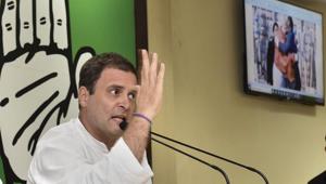 Congress president Rahul Gandhi gestures while addressing the media on Rafale deal issue, in New Delhi, on September 22, 2018.(AP) Congress president Rahul Gandhi gestures while addressing the media on Rafale deal issue, in New Delhi, on September 22, 2018.(AP)