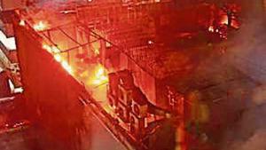 Restaurants in the city have come under BMC’s scrutiny after the Kamala Mills tragedy last year.(HT file) Restaurants in the city have come under BMC’s scrutiny after the Kamala Mills tragedy last year.(HT file)