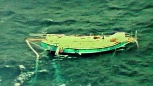 Indian Navy Ace Sailor Abhilash Tomy who was injured and incapacitated day before has been tracked by the Indian Navy Reconnaissance aircraft. As seen, Boat Mast broken and hanging on the side, said Navy.(ANI/Twitter) Indian Navy Ace Sailor Abhilash Tomy who was injured and incapacitated day before has been tracked by the Indian Navy Reconnaissance aircraft. As seen, Boat Mast broken and hanging on the side, said Navy.(ANI/Twitter)