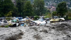 The swollen Beas in Kullu. Schools in at least nine of 12 districts of Himachal will remain closed on Monday after rain and snowfall lashed many parts of the state.(Aqil Khan/ HT Photo) The swollen Beas in Kullu. Schools in at least nine of 12 districts of Himachal will remain closed on Monday after rain and snowfall lashed many parts of the state.(Aqil Khan/ HT Photo)