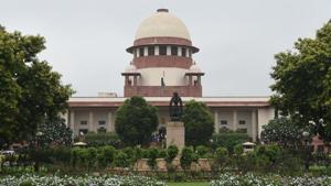 The Supreme Court struck down Section 57 of the Aadhaar Act permitting private entities to avail Aadhaar data and ruled that Aadhaar authentication data cannot be stored for more than six months.(Sonu Mehta/HT Photo) The Supreme Court struck down Section 57 of the Aadhaar Act permitting private entities to avail Aadhaar data and ruled that Aadhaar authentication data cannot be stored for more than six months.(Sonu Mehta/HT Photo)