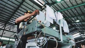 Wajid reached for work this morning in the factory which makes plastic products. He was cleaning a big-size machine which has blades in it. While he was cleaning, someone switched on the machine and soon Wajid was sucked inside, police said.(Representative Image/File Photo) Wajid reached for work this morning in the factory which makes plastic products. He was cleaning a big-size machine which has blades in it. While he was cleaning, someone switched on the machine and soon Wajid was sucked inside, police said.(Representative Image/File Photo)
