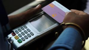 As of now, there are six Digital Gurugaman Card centres in the city — Huda City Centre Metro station, Unitech Cyber Park, Subhash Chowk, Hero Honda Chow, Atul Kataria Chowk and IFFCO Chowk.(Parveen Kumar/HT Photo) As of now, there are six Digital Gurugaman Card centres in the city — Huda City Centre Metro station, Unitech Cyber Park, Subhash Chowk, Hero Honda Chow, Atul Kataria Chowk and IFFCO Chowk.(Parveen Kumar/HT Photo)