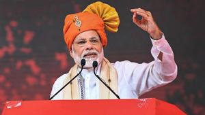 Prime Minister Narendra Modi addresses a public meeting during inauguration of Anand Agricultural University's Incubation Centre cum Centre of Excellence in Food Processing, in Anand, Gujarat, on September 30, 2018.(PTI Photo) Prime Minister Narendra Modi addresses a public meeting during inauguration of Anand Agricultural University's Incubation Centre cum Centre of Excellence in Food Processing, in Anand, Gujarat, on September 30, 2018.(PTI Photo)