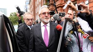 A ruling in Vijay Mallya’s extradition trial at Westminster Magistrates’ Court in London is scheduled for December 10.(Reuters File Photo) A ruling in Vijay Mallya’s extradition trial at Westminster Magistrates’ Court in London is scheduled for December 10.(Reuters File Photo)